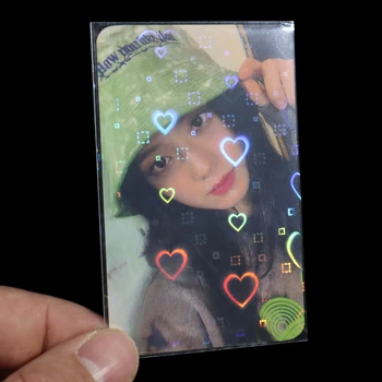 100шт Голографические Фотокарточки в форме сердца, рукава, Корейская фольга KPOP, Блестящий Лазерный Прозрачный Протектор для карт, защитная крышка TCG Shield