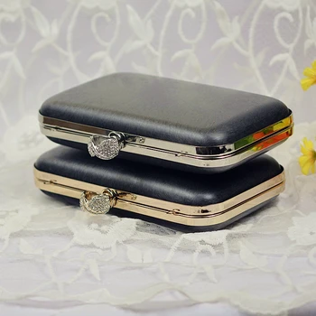 кольцо серебристого цвета сверху металлическая коробка клатчи рамка для кошелька с черными пластиковыми крышками аксессуары для сумок obag рамки для сумок ручки