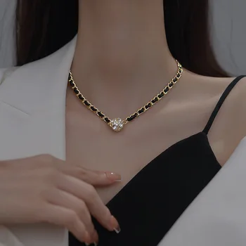 Корея Новая мода ювелирные изделия круглый Кристалл всасывания железа черный искусственная кожа колье Ожерелье для выпускного вечера роскошные женские партии ключицы 
